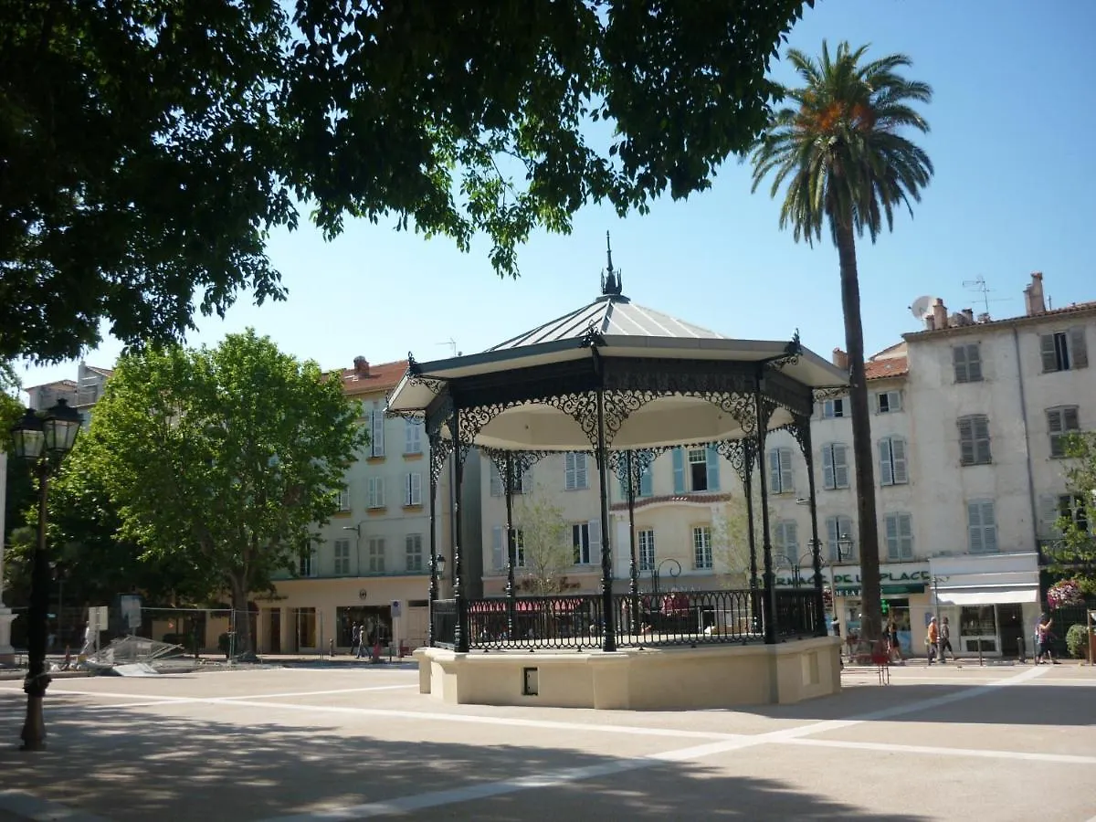Apartment Sun Beach Juan-les-Pins