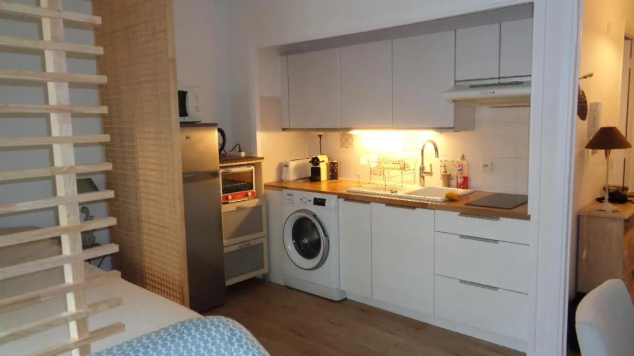 Sun Beach Juan-les-Pins Apartment